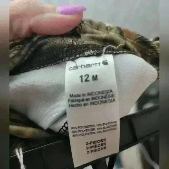 Baby Carhartt camo pants size 12 months. - Picture 4 of 4